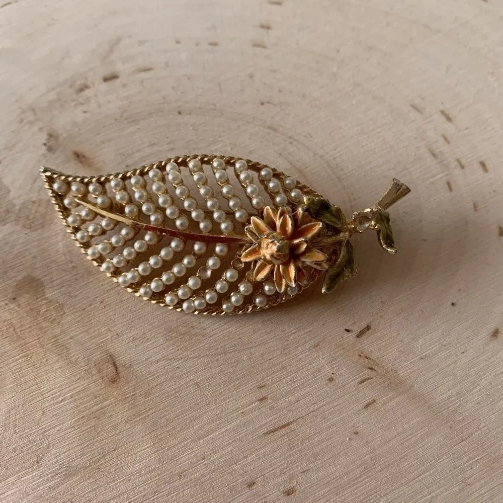 B.S.K vintage leaf brooch